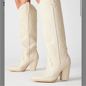 Steve Madden Cream Heeled Boots